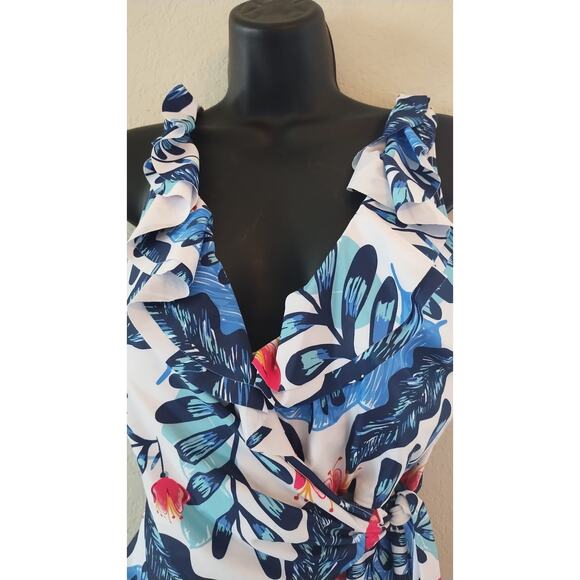 Ladies One Piece Swimsuit Large Blue Pink Floral women’s swimsuit - Picture 3 of 9